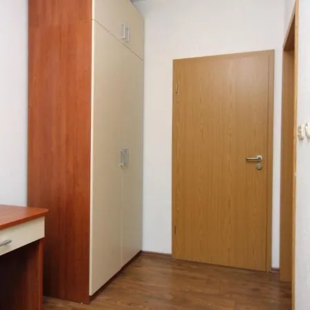 Apartment With A Parking Space Hvar - 5706