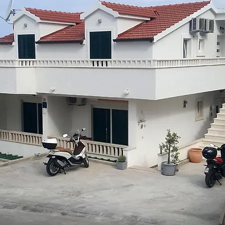 With A Parking Space Hvar - 5706 Appartement